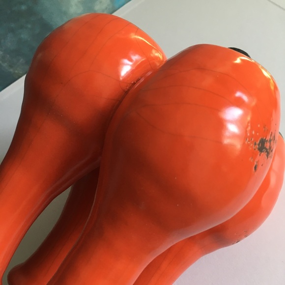 A Pop Of Orange Color Pottery Art Crackled Bud Vase Cluster Connected Conjoined - Picture 4 of 9